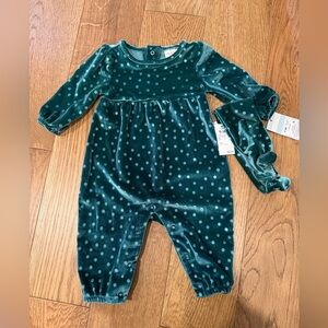 Baby velvet coverall